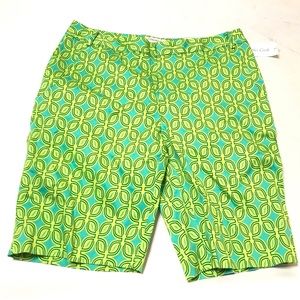 Coldwater Creek Size 8 Natural Fit Bermuda Shorts Green Women Modest Women New